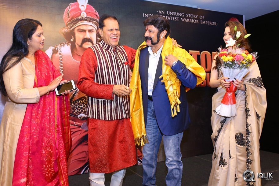 TSR-Felicitates-Gautamiputra-Satakarni-Team
